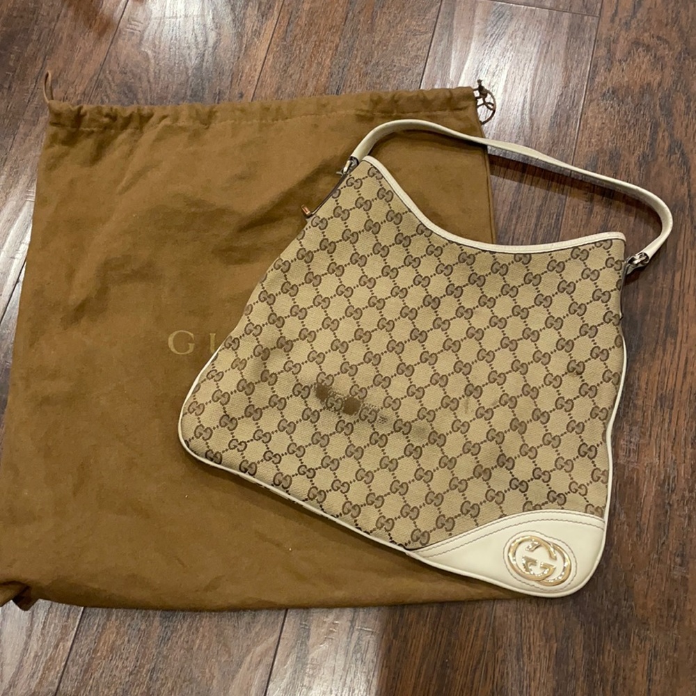 AUTHENTIC Pre owned Gucci handbag